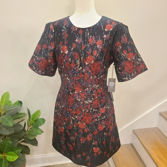 Vince Camuto Dresses & Skirts - NWT!Vince Camuto Black and Red Floral Mini Dress